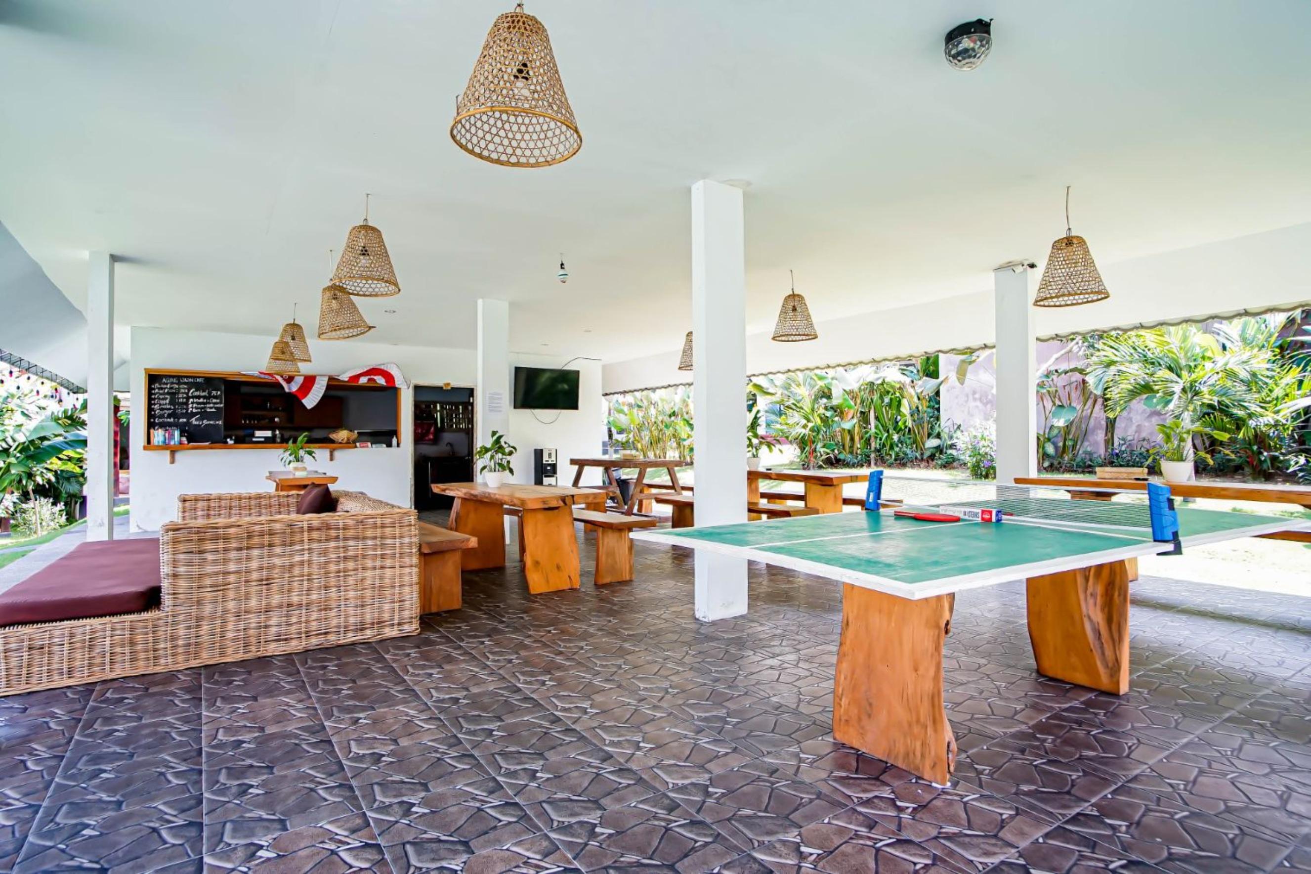 Agung Wiwin Homestay & Restaurant Mengwi Екстер'єр фото