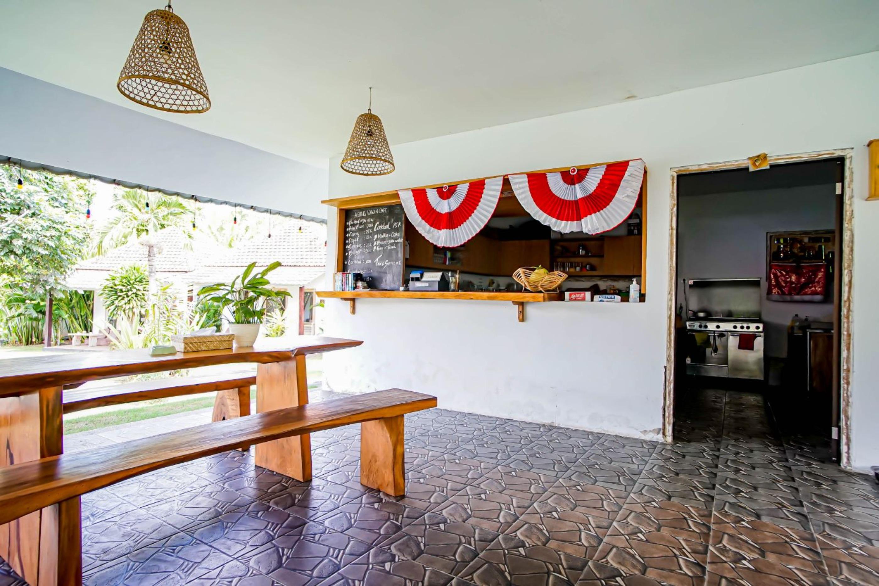 Agung Wiwin Homestay & Restaurant Mengwi Екстер'єр фото