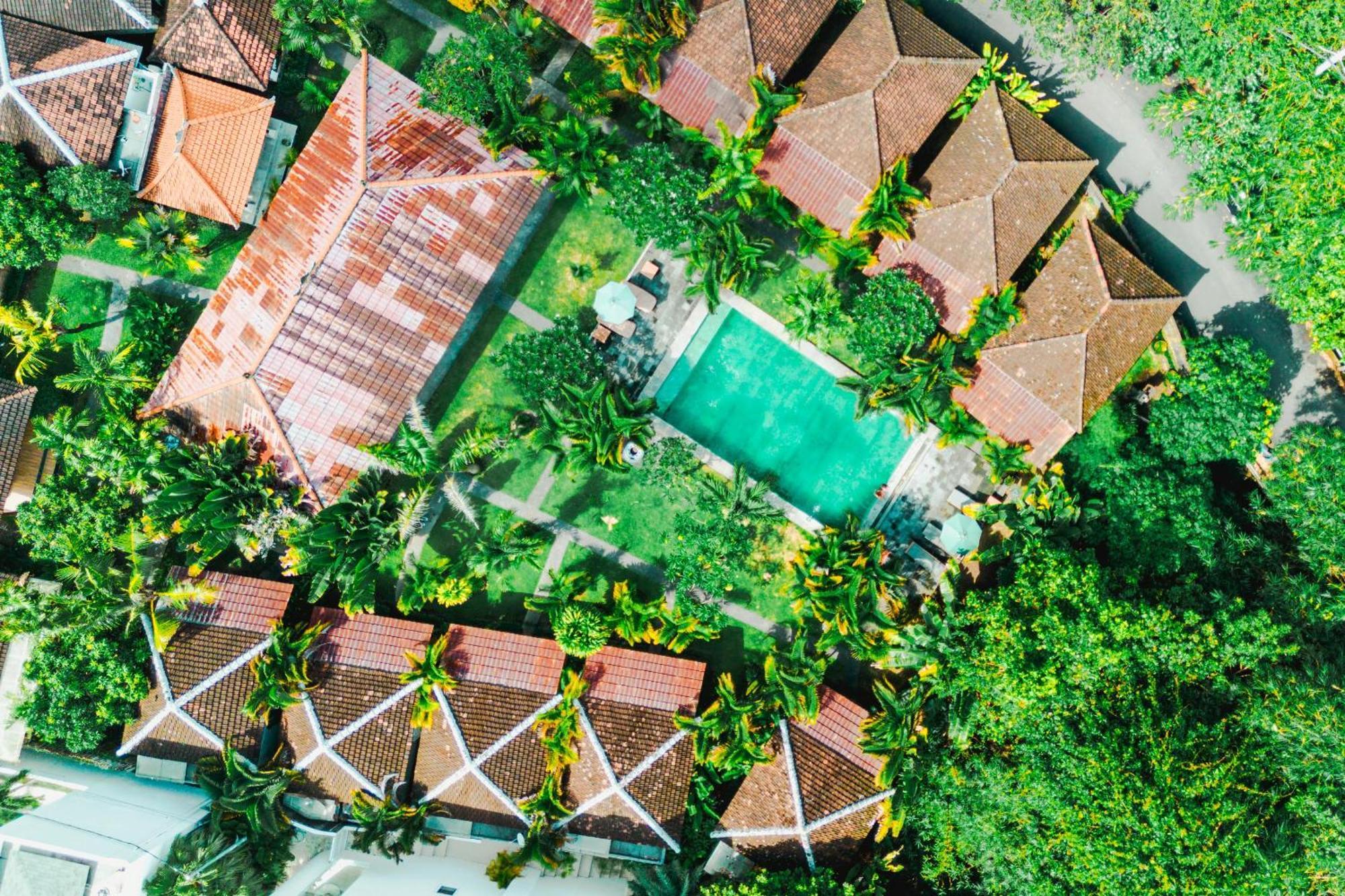 Agung Wiwin Homestay & Restaurant Mengwi Екстер'єр фото