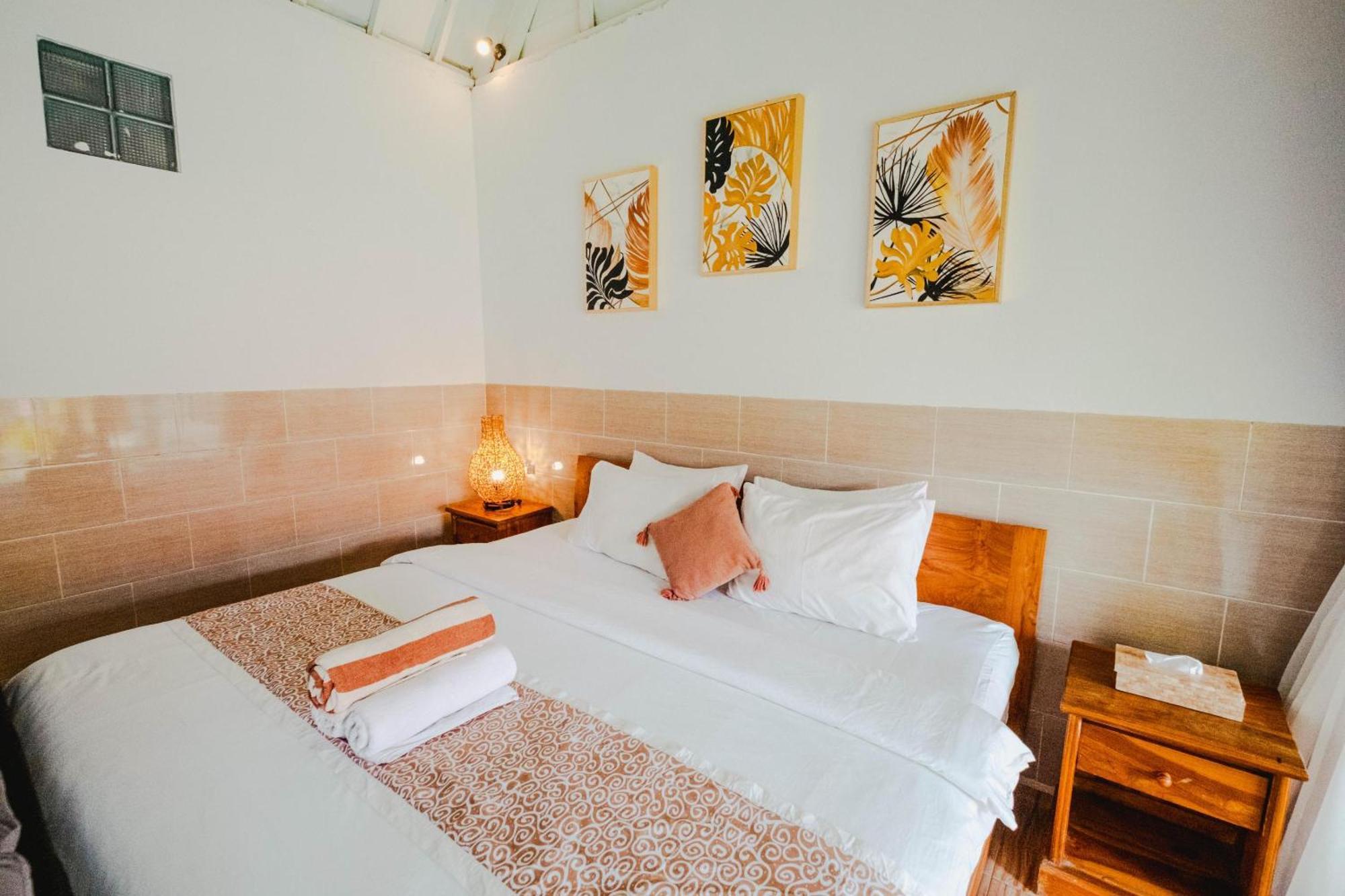 Agung Wiwin Homestay & Restaurant Mengwi Екстер'єр фото